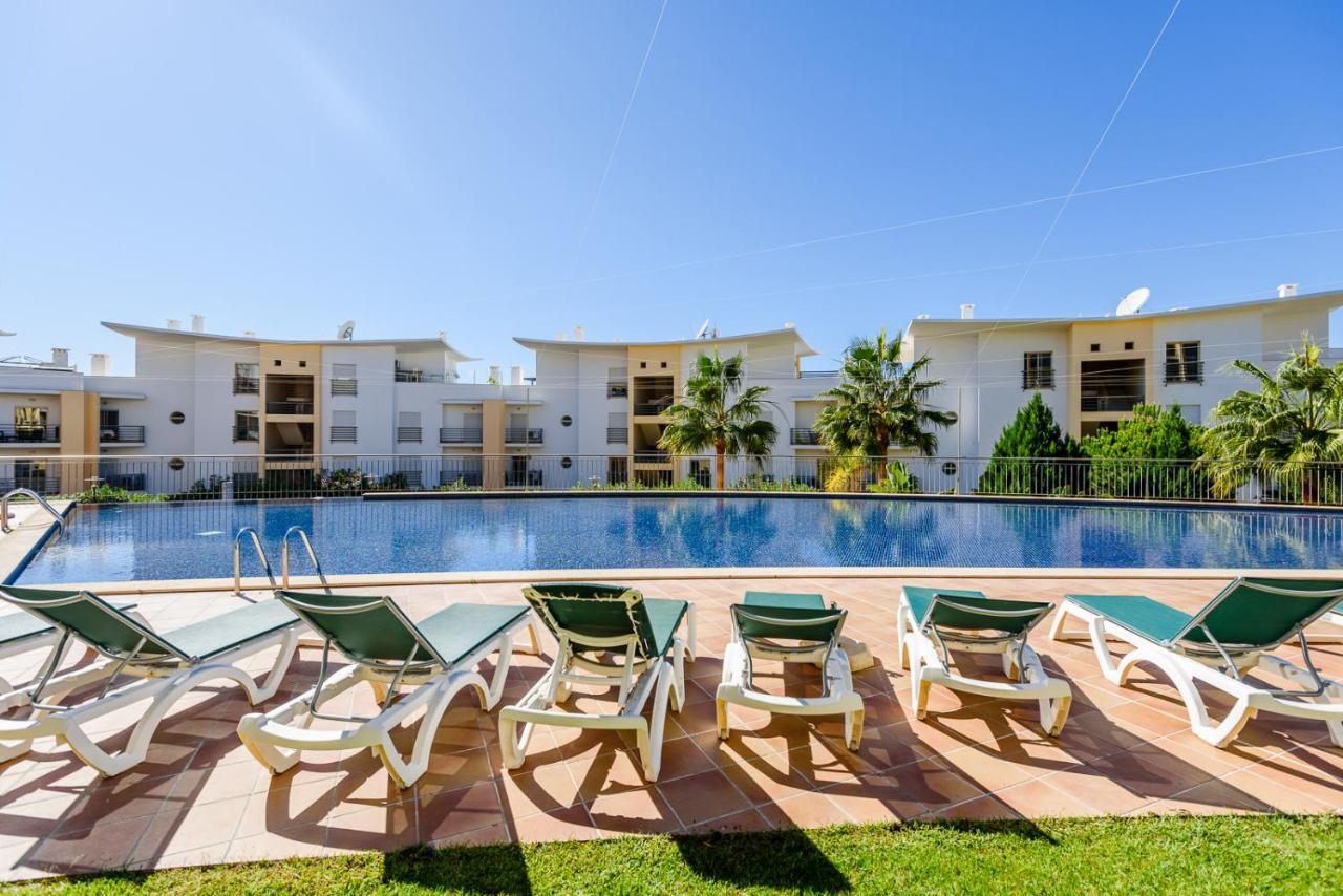 Bnb Homes Ocean View Apartment With Relax Terrace, 2 Swimming Pools & Tennis Court อัลบูเฟรา ภายนอก รูปภาพ