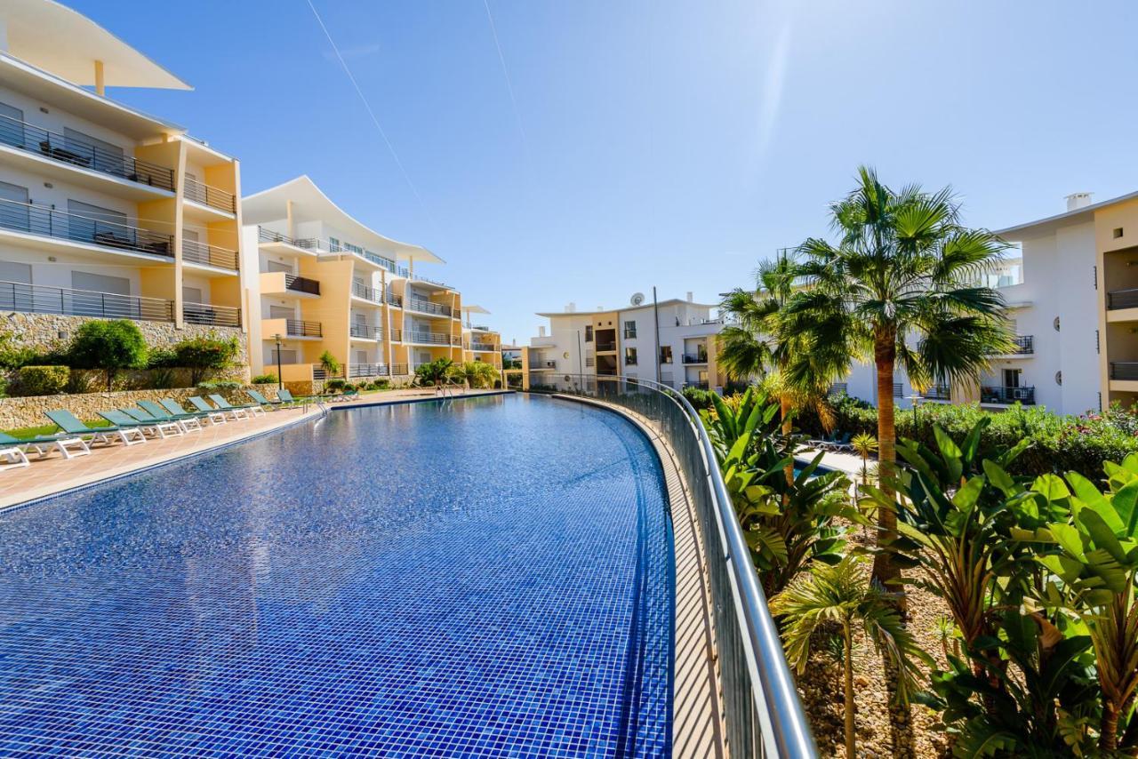 Bnb Homes Ocean View Apartment With Relax Terrace, 2 Swimming Pools & Tennis Court อัลบูเฟรา ภายนอก รูปภาพ