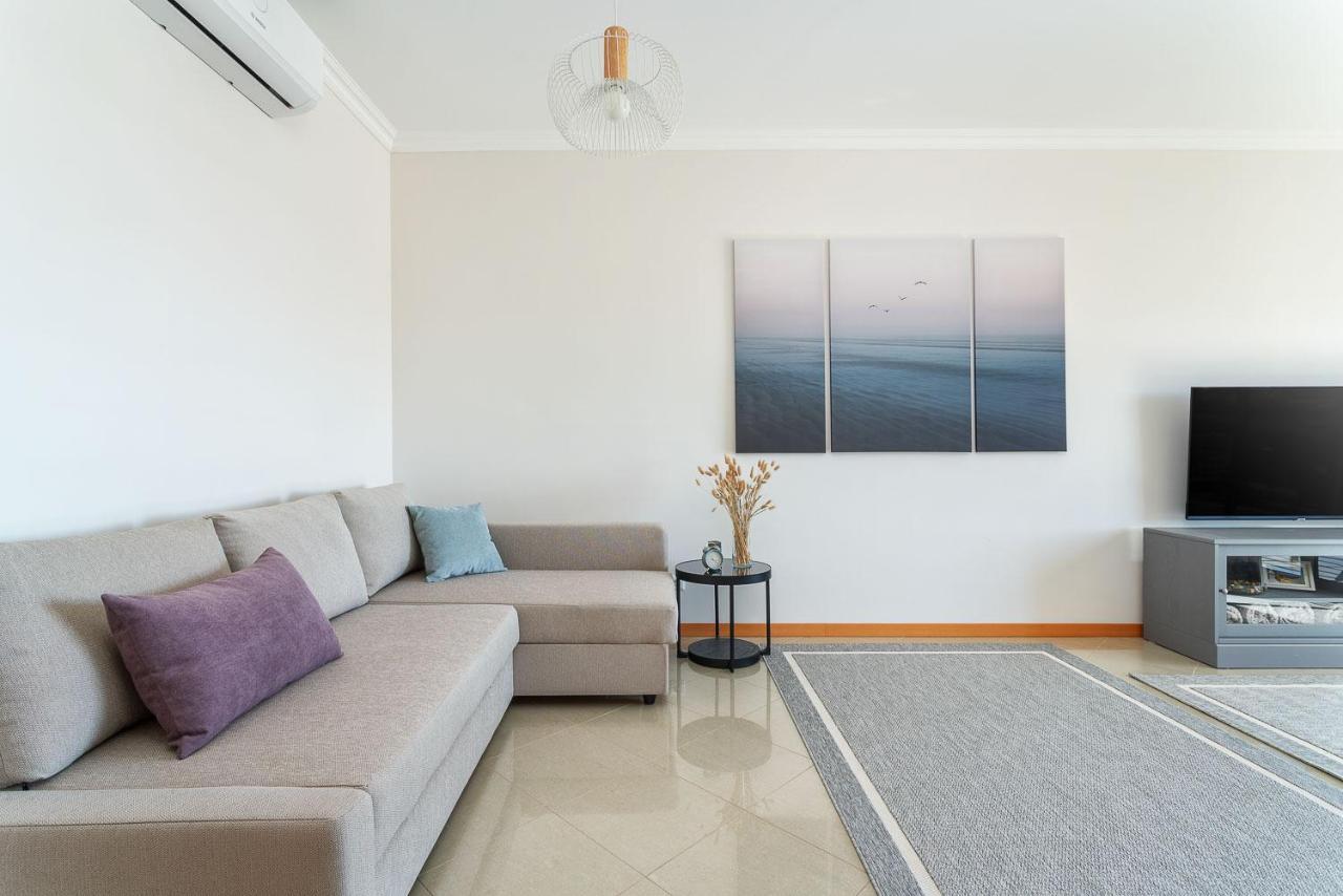 Bnb Homes Ocean View Apartment With Relax Terrace, 2 Swimming Pools & Tennis Court อัลบูเฟรา ภายนอก รูปภาพ