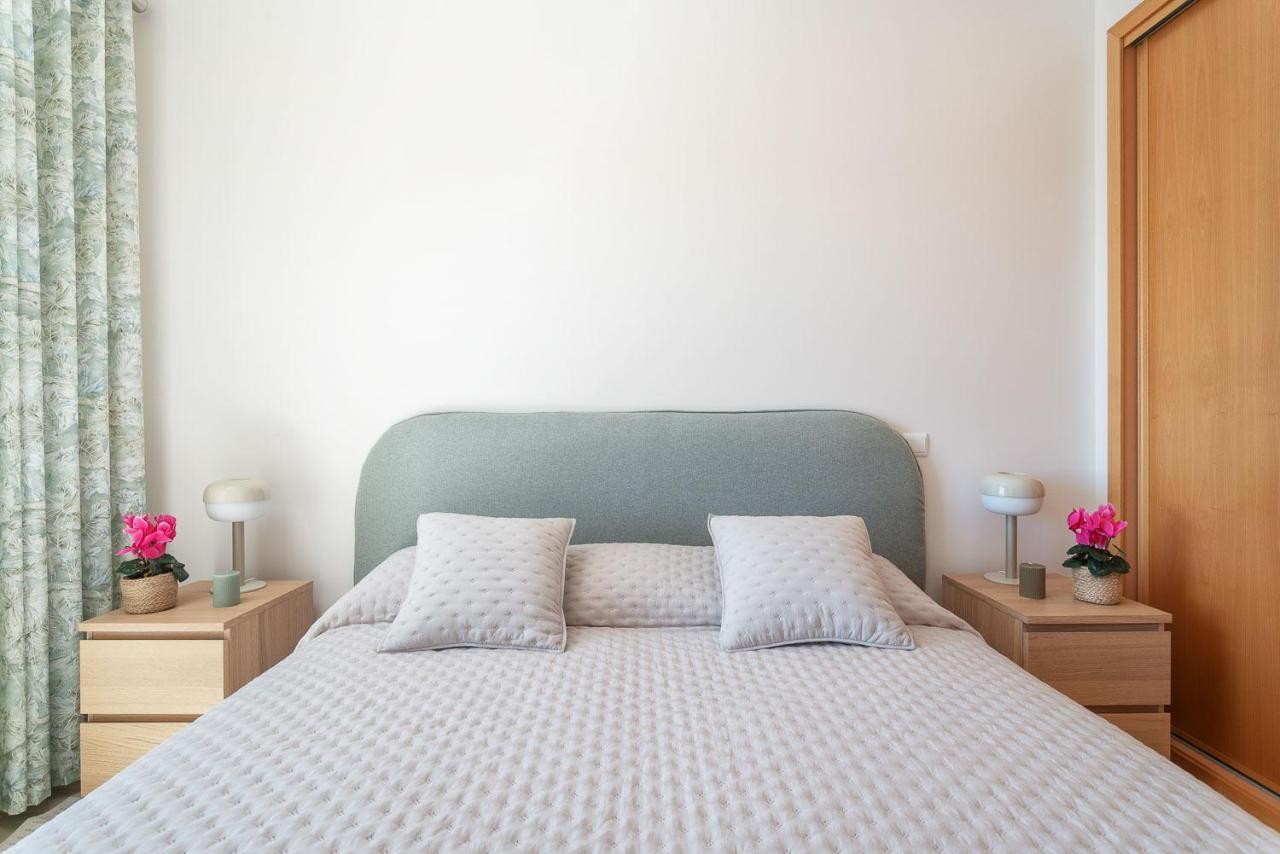 Bnb Homes Ocean View Apartment With Relax Terrace, 2 Swimming Pools & Tennis Court อัลบูเฟรา ภายนอก รูปภาพ