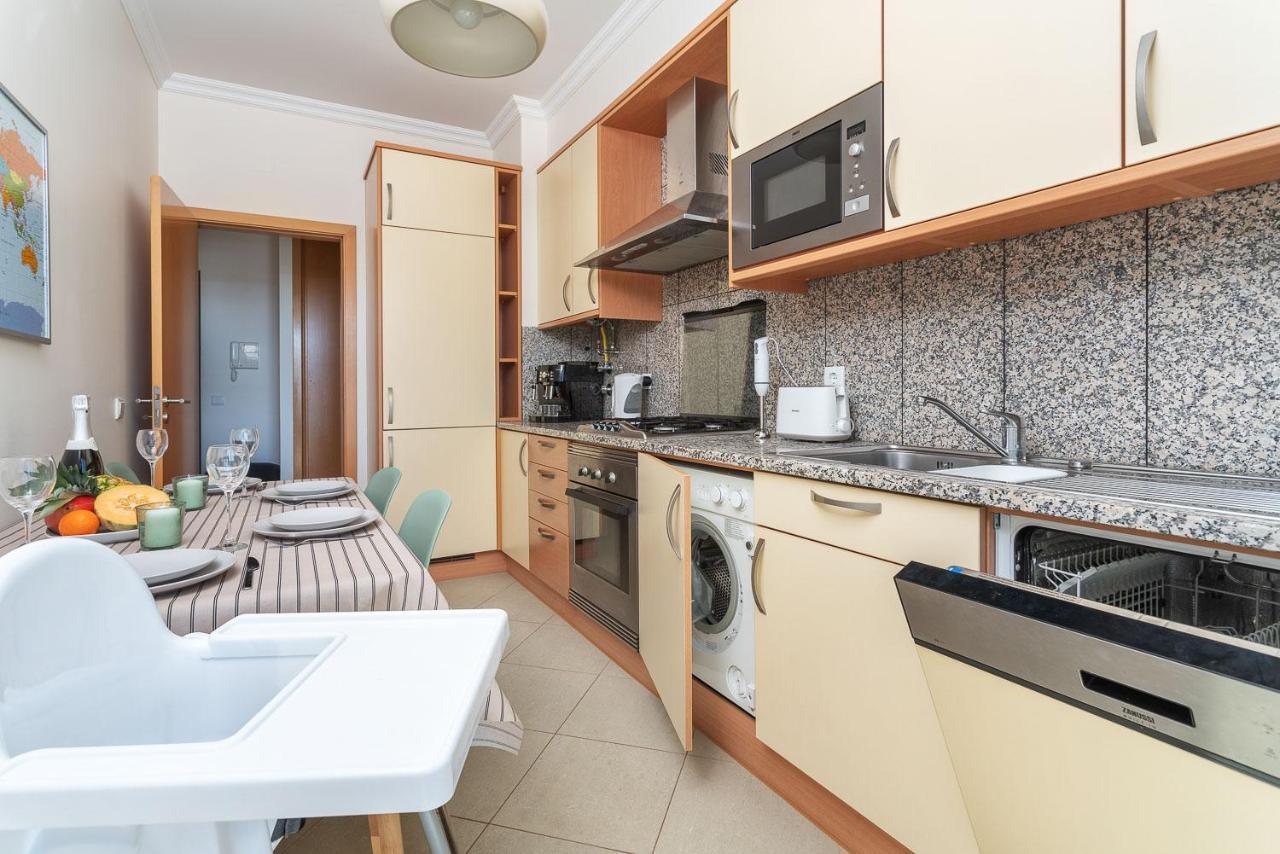 Bnb Homes Ocean View Apartment With Relax Terrace, 2 Swimming Pools & Tennis Court อัลบูเฟรา ภายนอก รูปภาพ
