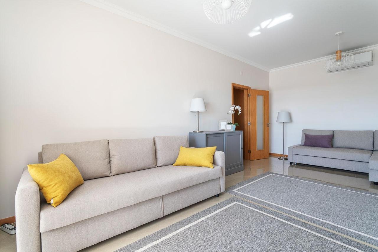 Bnb Homes Ocean View Apartment With Relax Terrace, 2 Swimming Pools & Tennis Court อัลบูเฟรา ภายนอก รูปภาพ
